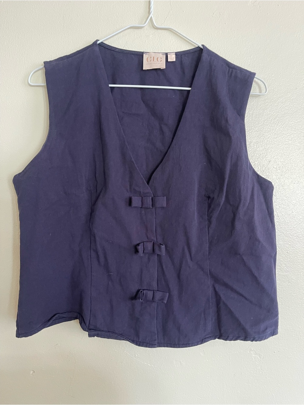 Good Luck Gem Navy Sleeveless V-Neck Tunic with Fabric Toggle Closures